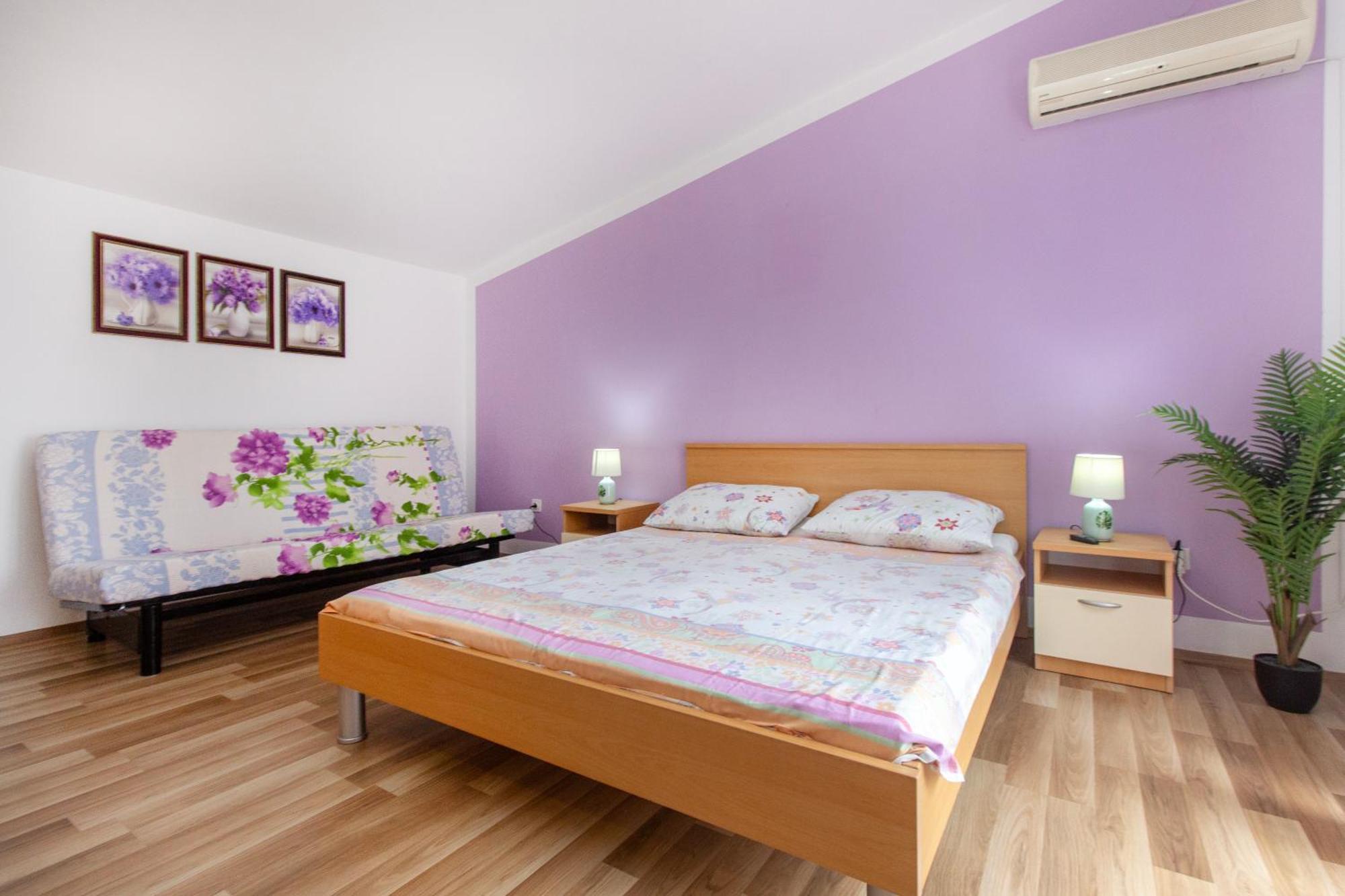 Apartmani Alaga B Tribalj المظهر الخارجي الصورة